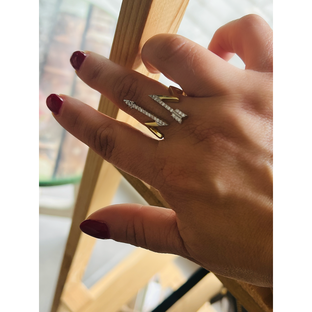 ÖNDEN AYARLANABİLİR GÜMÜŞ TAŞLI ARROW YÜZÜK ACR0118