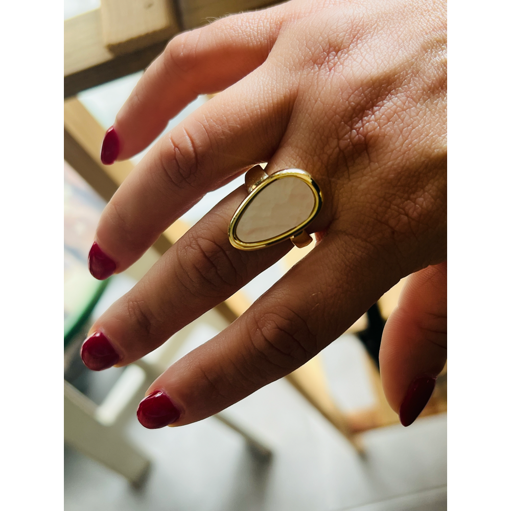 AYARLANABİLİR GOLD RENK SEDEFLİ DAMLA YÜZÜK ACR0123