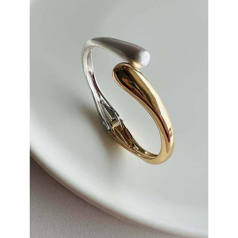 ÖZEL SERİ ÇİFT RENKLİ VİNTAGE KELEPÇE GOLD-GÜMÜŞ ACR3247