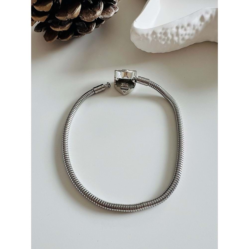 ÇELİK KLİPSLİ, KALPLİ CHARM BİLEKLİK GÜMÜŞ ACR3670