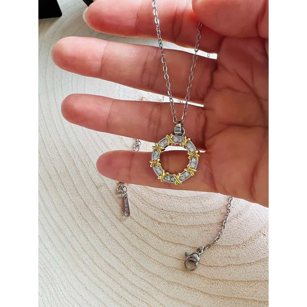GÜMÜŞ RENK XOXO ÇELİK KOLYE 40+6 CM ACR4134