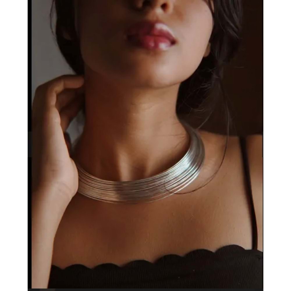 ÖZEL SERİ MARKA MODEL TEL TASARIM CHOKER KOLYE-GÜMÜŞ RENK ACR7477
