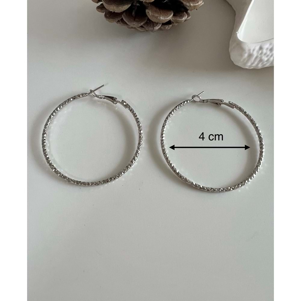 IŞILTILI HALKA KÜPE-GÜMÜŞ RENK ACR7843