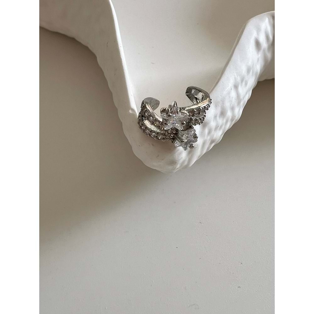 İKİLİ YILDIZ GÖRÜNÜMLÜ KIKIRDAK (EARCUFF) KÜPE-GÜMÜŞ RENK ACR7955