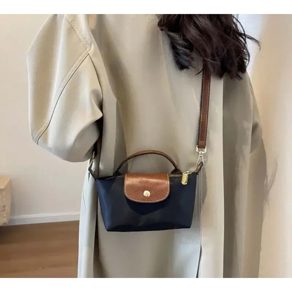 AYARLANABİLİR LACİVERT KÜÇÜK ŞIK OMUZ ÇANTASI ACR8081