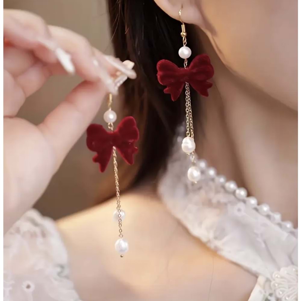 VİNTAGE KADİFE, BORDO RENK, İNCİ SALLANTILI FİYONK KÜPE ACR8212