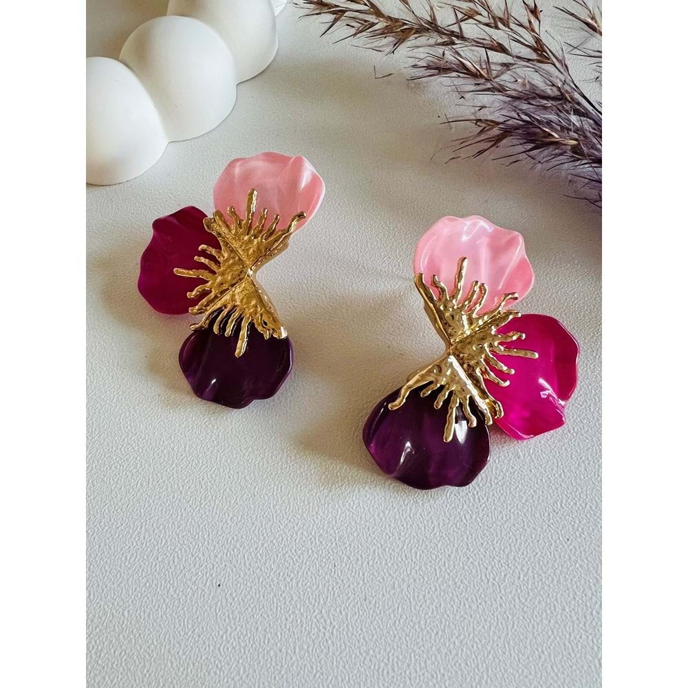 PEMBE ÜÇ YAPRAKLI KÜPE ACR8657
