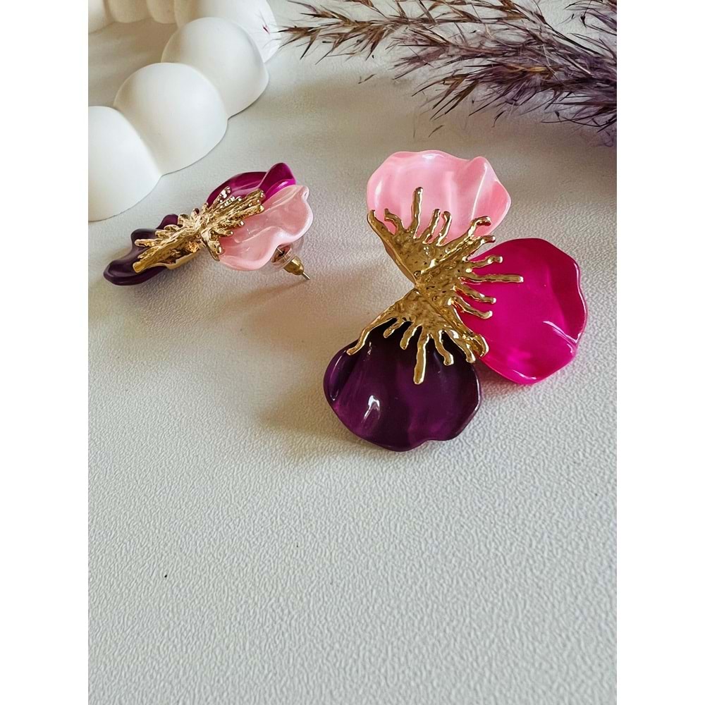 PEMBE ÜÇ YAPRAKLI KÜPE ACR8657