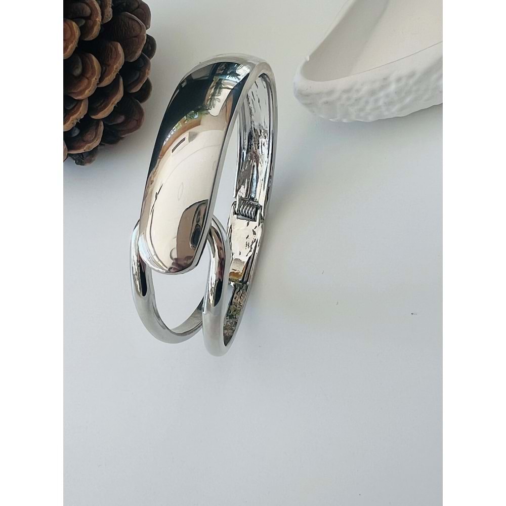 GÜMÜŞ RENK ÖZEL SERİ TASARIM KELEPÇE ACR9486