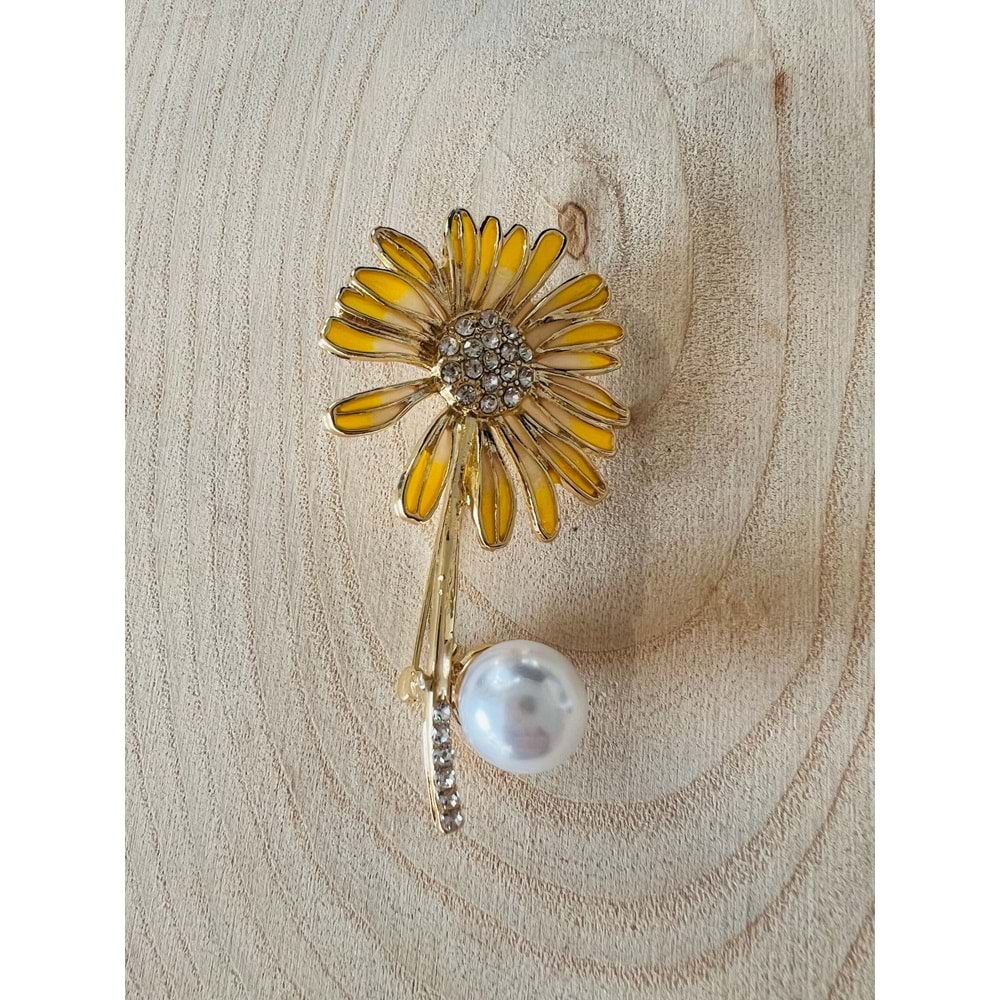 İNCİLİ PAPATYA BROŞ ACR9598