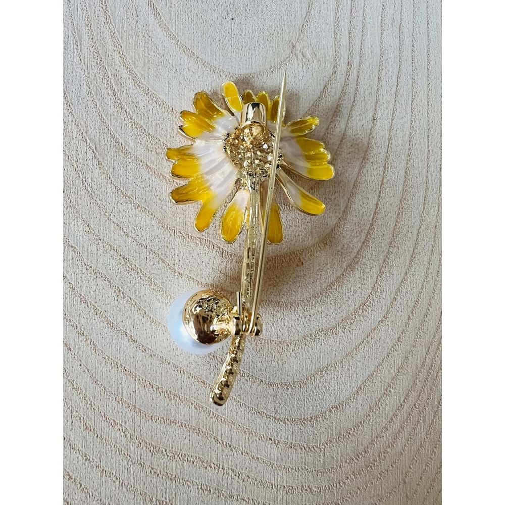 İNCİLİ PAPATYA BROŞ ACR9598