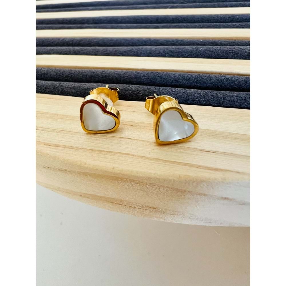 GOLD RENK SEDEFLİ ÇELİK KALP KÜPE 8 MM ACR9641