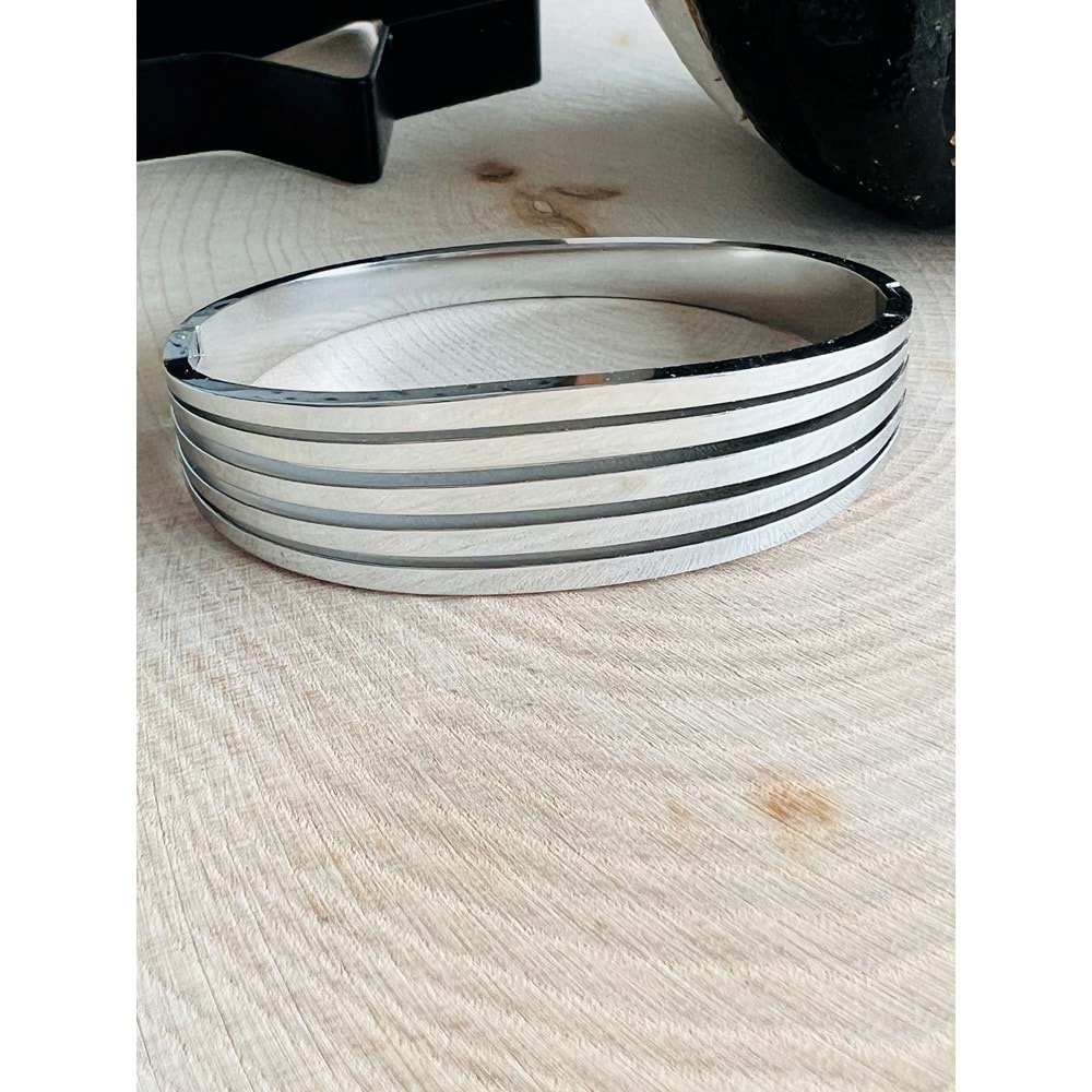 GÜMÜŞ RENK ÇİZGİ MODEL ÇELİK KELEPÇE ACR9928