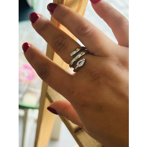 AYARLANABİLİR DAMLA TAŞLI GÜMÜŞ RENK SARMAL YÜZÜK ACR0112