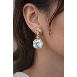 XUPING 14K GOLD KARE ZİRKON TAŞLI KÜPE ACR0314