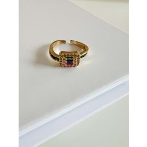 AYARLANABİLİR RENKLİ BAGET TAŞLI YÜZÜK GOLD RENK ACR1808