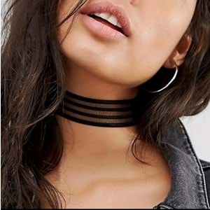 PUNK TARZI ELASTİKLİ SİYAH DANTEL ÇİZGİLİ CHOKER KOLYE ACR6160