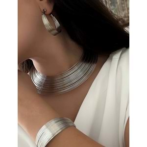ÖZEL SERİ MARKA MODEL TEL TASARIM BİLEKLİK-KÜPE-CHOKER KOLYE SET ACR7460