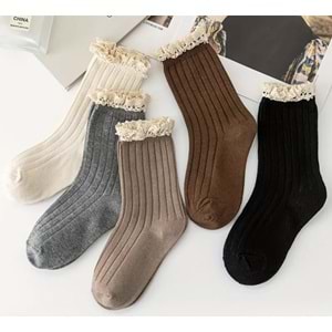 KIZ ÇOCUKLARI İÇİN VİNTAGE DANTELLİ, FIRFIRLI, ÇORAP (9-12Y) ACR7489