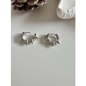 XUPING TAŞLI ÇİVİ MODEL HALKA KÜPE-GÜMÜŞ RENK ACR7836