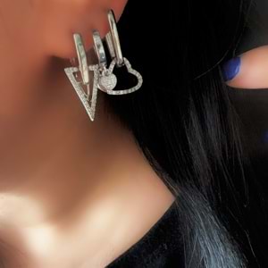 ÜÇLÜ TAŞLI ÜÇGEN-KALPLİ KÜPE SETİ-GÜMÜŞ RENK ACR9350