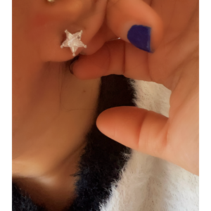 XUPING GÜMÜŞ RENK TAŞLI MİNİMAL YILDIZ KÜPE 8MM ACR9489