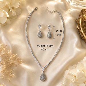 DAMLA MODEL, GÜMÜŞ RENK, ZİRKON TAŞLI SUYOLU KOLYE VE KÜPE SETİ ACR9831