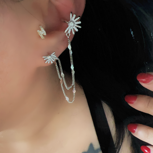 SIKIŞTIRMALI, ZİNCİR SALLANTILI KÜPE-GÜMÜŞ RENK ACR0094