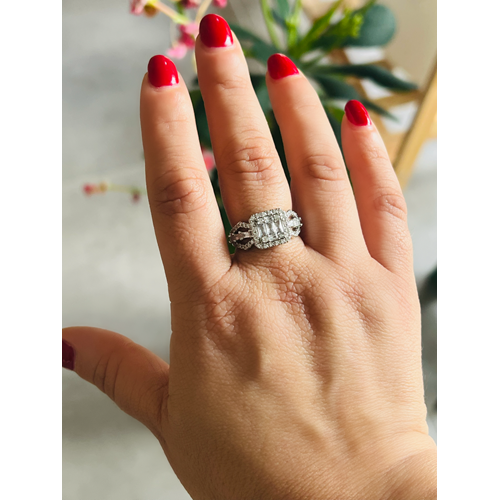 ÇELİK AYARLANABİLİR GÜMÜŞ RENK BAGET TAŞLI YÜZÜK ACR0139