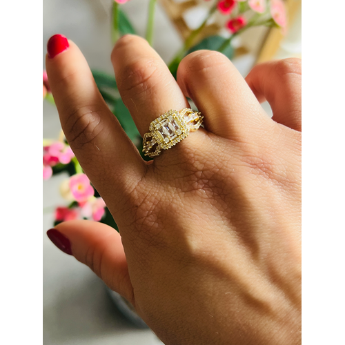 ÇELİK AYARLANABİLİR GOLD RENK BAGET TAŞLI YÜZÜK ACR0140