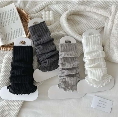 KADINLAR İÇİN DİKEY ÇİZGİLİ, MODA, ÇOK YÖNLÜ BALDIR ÇORAPLARI ACR7845