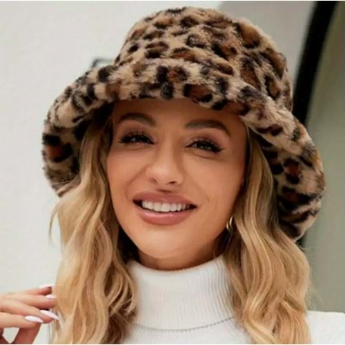 AYARLANABİLİR ÇEKME, KAPATMA İPİ İLE YUMUŞAK LEOPAR DESENLİ ŞAPKA ACR7922