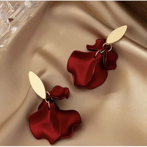 KIRMIZI RENK GÜL YAPRAK KÜPE ACR8215