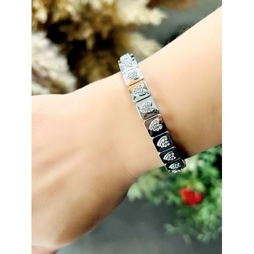 GÜMÜŞ RENK KALPLİ, LASTİKLİ BİLEKLİK ACR8619