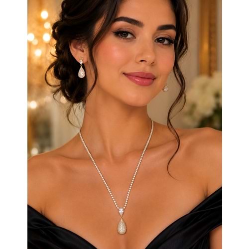 DAMLA MODEL, GOLD RENK, ZİRKON TAŞLI SUYOLU KOLYE VE KÜPE SETİ ACR9835
