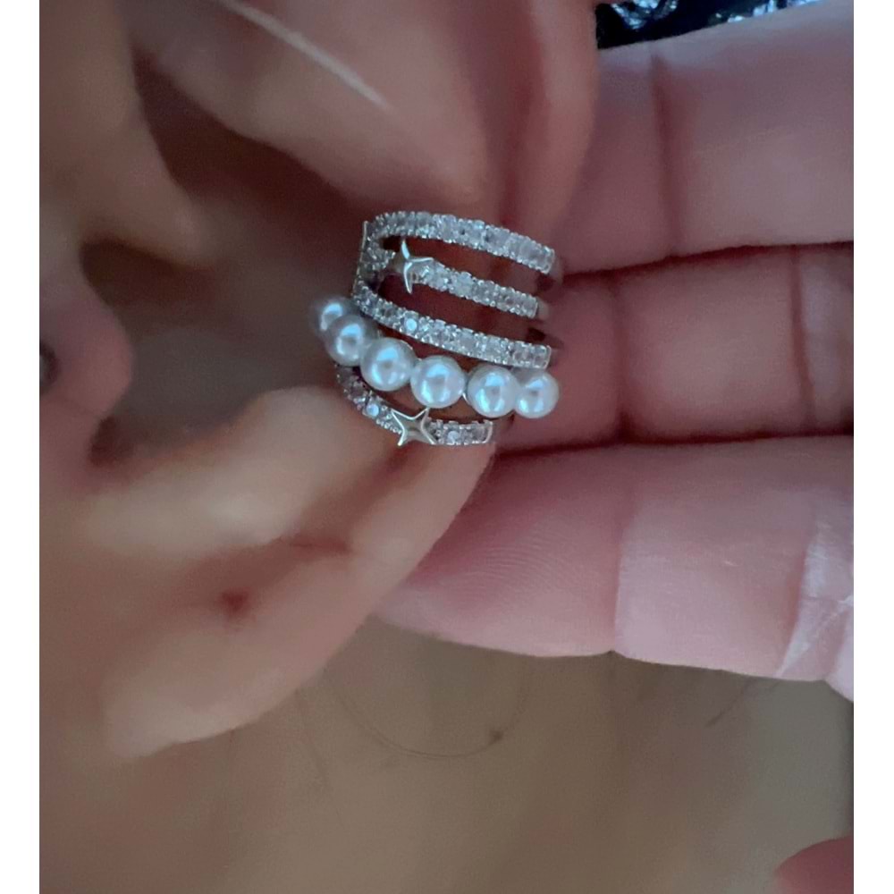 KIKIRDAK, İNCİLİ, KISTIRMALI KÜPE GÜMÜŞ RENK ACR1587