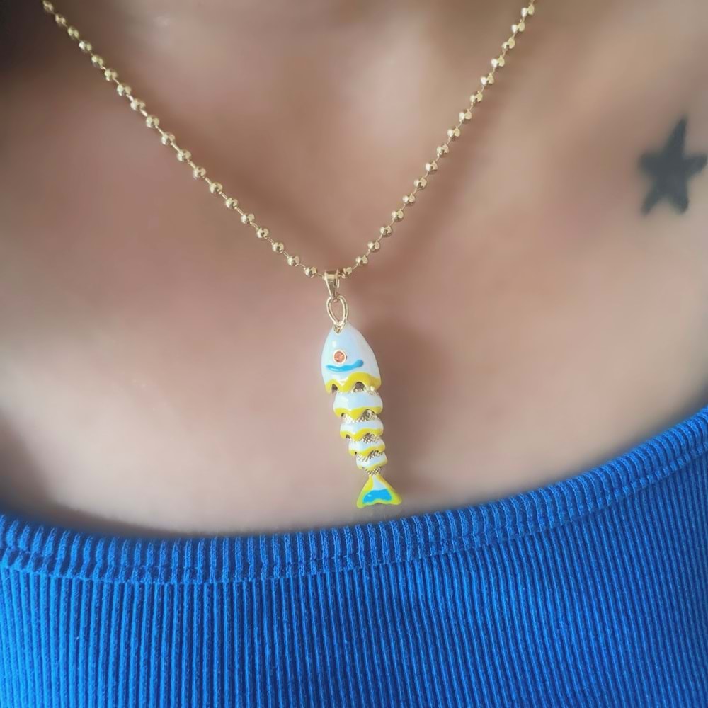 BEYAZ MİNELİ BALIK ÇELİK KOLYE 40+5CM-GOLD ACR6170