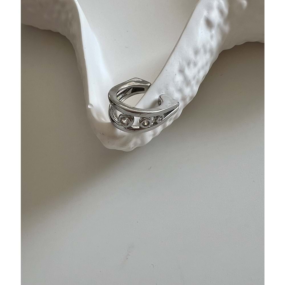 ÜÇ TAŞLI KIKIRDAK (ERACUFF) KÜPE-GÜMÜŞ RENK ACR7949