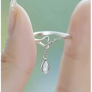 DAMLA UÇLU, ZİNCİR SALLANTILI KALP YÜZÜK ACR8342