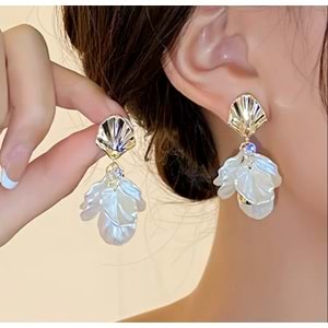 VİNTAGE DENİZ KABUĞU ŞEKLİNDE YAPRAK KÜPE-GOLD RENK ACR8348