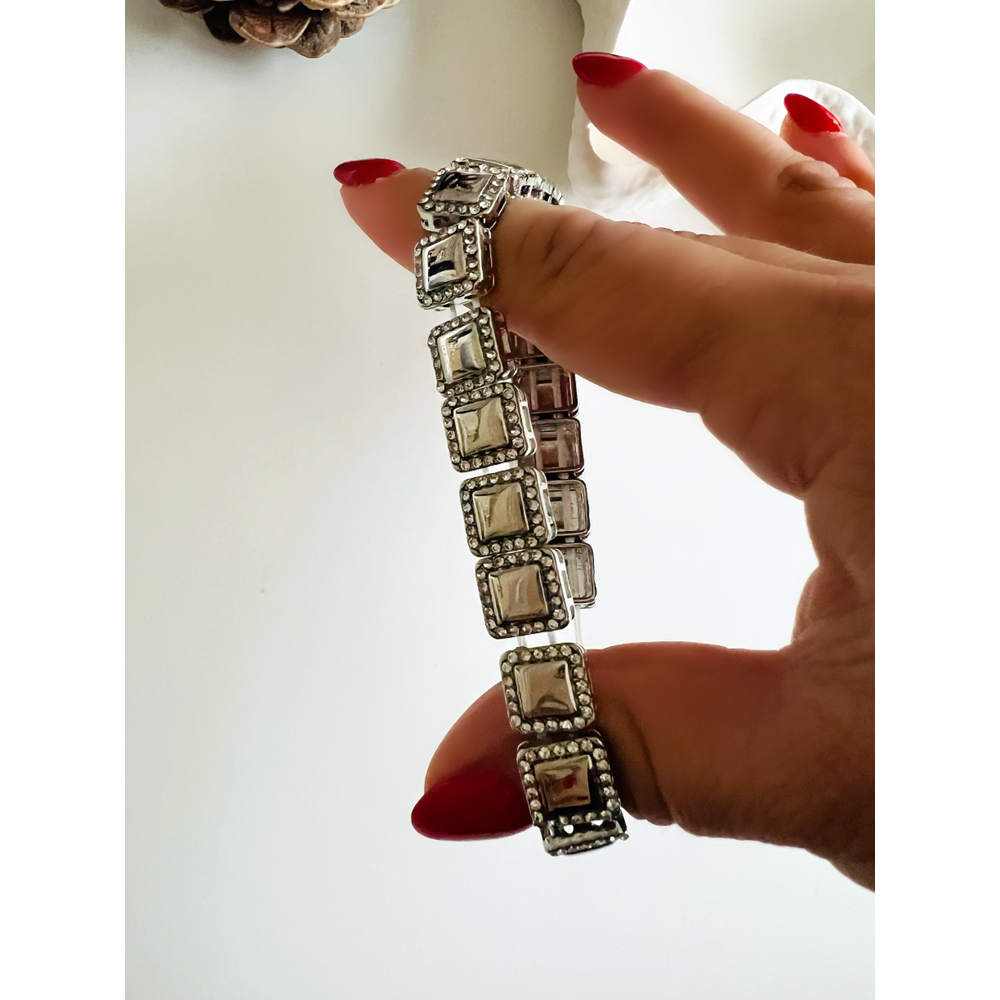 KARE TAŞLI LASTİKLİ BİLEKLİK-GÜMÜŞ RENK ACR8596