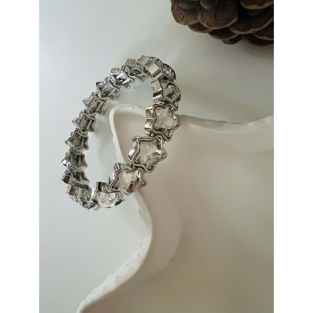 GÜMÜŞ RENK KRİSTAL TAŞLI, LASTİKLİ YILDIZ BİLEKLİK ACR8632