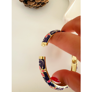 ÖZEL SERİ LACİVERT MİNELİ, ÇİÇEK DESENLİ KELEPÇE ACR8700