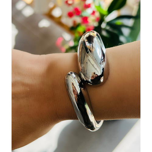 GÜMÜŞ RENK ÖZEL SERİ DAMLA KELEPÇE ACR9485