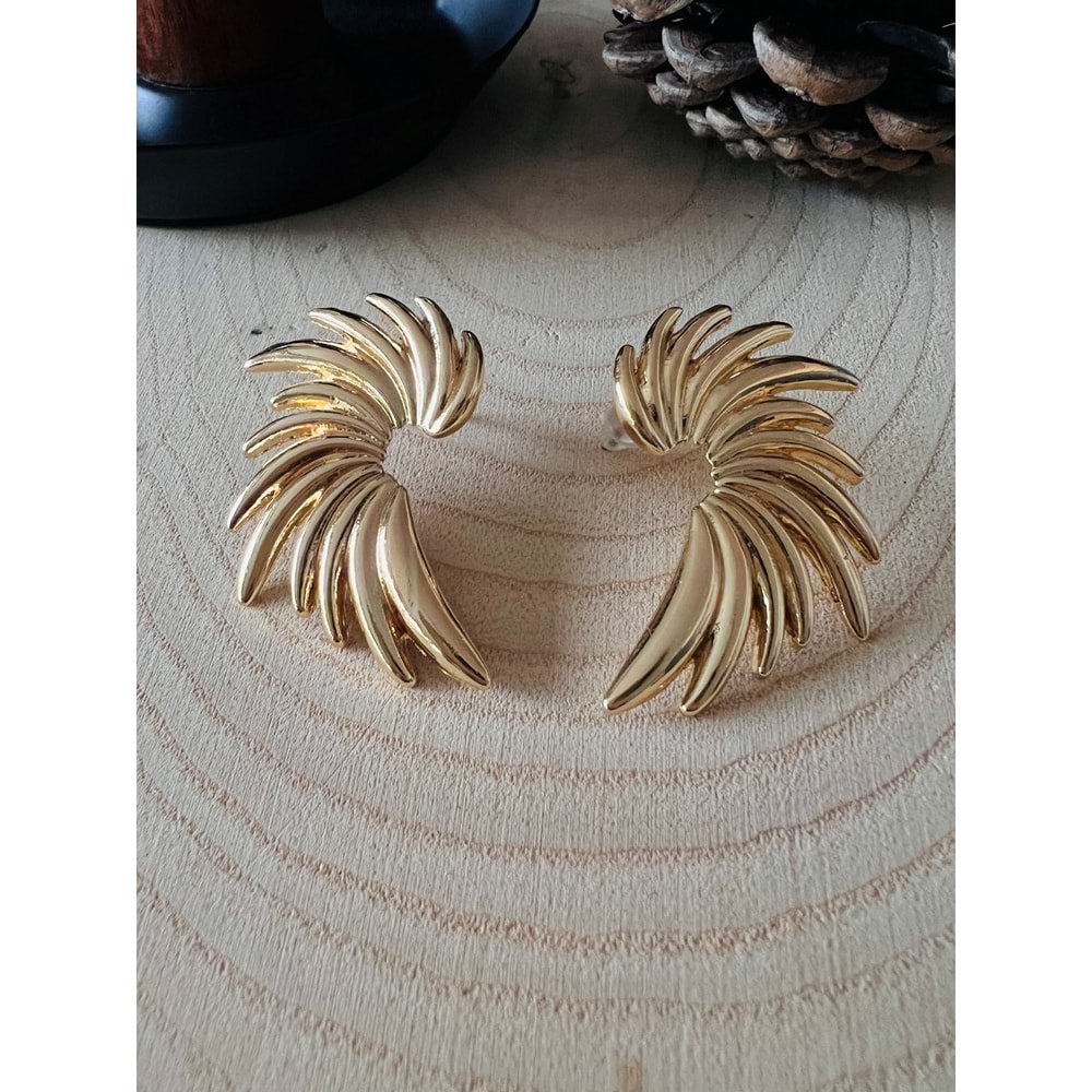 GOLD RENK KANAT KÜPE ACR9699